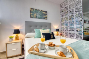 ALHAMAR apartment beachfront in Calahonda